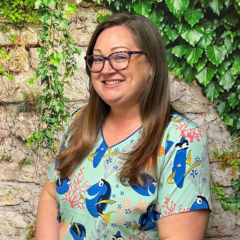 Amanda Senior Client Service Representative Smiling